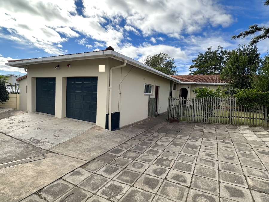 5 Bedroom Property for Sale in Fort Gale Eastern Cape